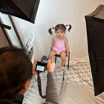 Pearlshining Photo - Photography Stores & Services Near Me - Lynnwood, Washington Pearlshining Photo - Photography Stores & Services Near Me - Lynnwood, Washington