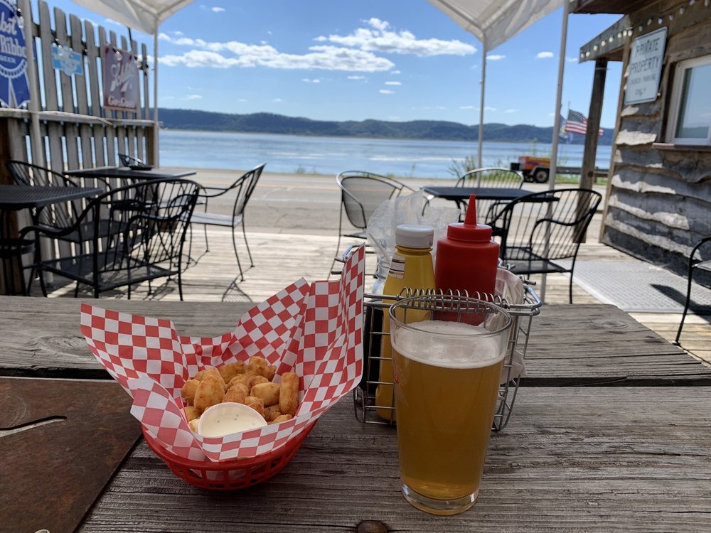 WOODEN NICKEL SALOON Updated September 2024 12 Reviews 136 Main St, Ferryville, Wisconsin