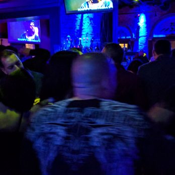 3 Vinos - They say that they only allow collared shirts here when they didn't let me in... - Dance Clubs Near Me - Covina, California
