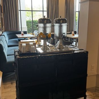 Castle Hotel, Autograph Collection - Fresh fruit water is always available! - Hotels Near Me - Orlando, Florida