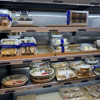 Paris Baguette - Bakeries Near Me - Sterling, Virginia