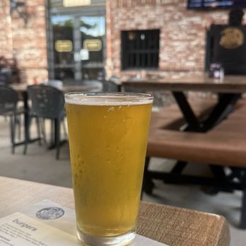 1886 Brewing - Ripple IPA - Brewpubs Near Me - Orange, California 1886 Brewing - Ripple IPA - Brewpubs Near Me - Orange, California