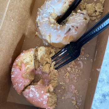 Parlor Doughnuts - Sahara dessert - Donuts Near Me - Pawleys Isalnd, South Carolina Parlor Doughnuts - Sahara dessert - Donuts Near Me - Pawleys Isalnd, South Carolina