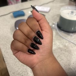 Dina Nail & Spa