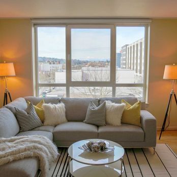 Sam Ward - Windermere Real Estate - Staging and photography at the ready... - Real Estate Agents Near Me - Seattle, Washington Sam Ward - Windermere Real Estate - Staging and photography at the ready... - Real Estate Agents Near Me - Seattle, Washington
