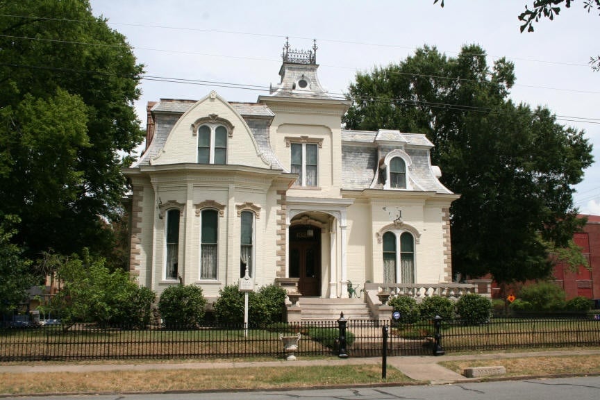 The Villa Marre - wedding in Little Rock, AR