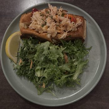 The Albany Ale & Oyster - Lobster roll :) - American Near Me - Albany, New York The Albany Ale & Oyster - Lobster roll :) - American Near Me - Albany, New York