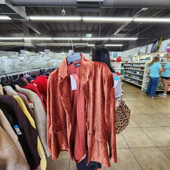 Goodwill Retail Store & Donation Center - Hello 1970s - Community Service/Non-Profit Near Me - Camarillo, California Goodwill Retail Store & Donation Center - Hello 1970s - Community Service/Non-Profit Near Me - Camarillo, California