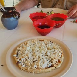 Sopes! Sopes!