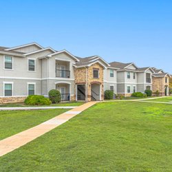 Rosemont at Mayfield Villas - Apartment buildings
