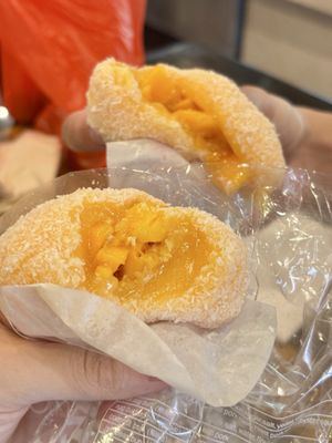 Golden Manna Bakery by null