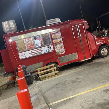 Taqueria El Barbón - side view - Tacos Near Me - Houston, Texas Taqueria El Barbón - side view - Tacos Near Me - Houston, Texas