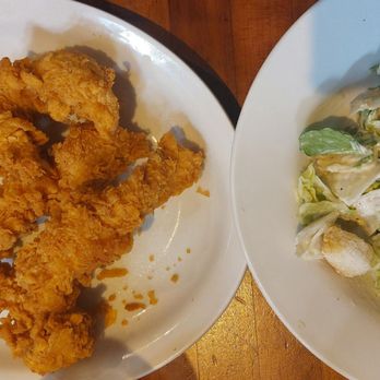 Cheddar's Scratch Kitchen - Chicken strip with honey mustard, mashed potatoes, and Ceasar salad - American Near Me - Arlington, Texas Cheddar's Scratch Kitchen - Chicken strip with honey mustard, mashed potatoes, and Ceasar salad - American Near Me - Arlington, Texas