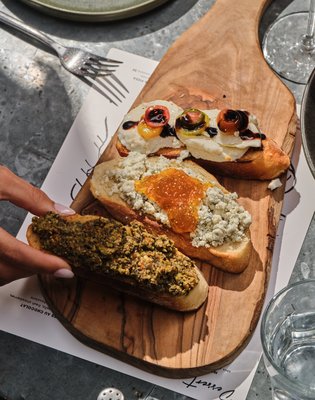 The Courtyard Kitchen by null