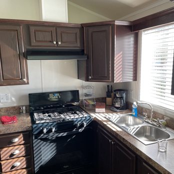Crater Lake Resort - Kitchenette - Hotels Near Me - Fort Klamath, Oregon Crater Lake Resort - Kitchenette - Hotels Near Me - Fort Klamath, Oregon