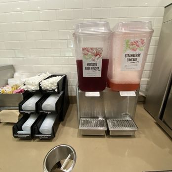 Habit Burger & Grill - Drink Starion - Burgers Near Me - Plantation, Florida