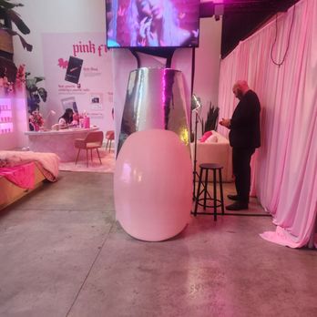 Shopify NY - The big nail - Makerspaces Near Me - New York, New York Shopify NY - The big nail - Makerspaces Near Me - New York, New York