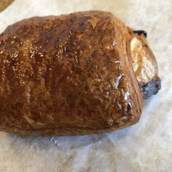 Tous Les Jours - Chocolate croissant - Bakeries Near Me - Dublin, California Tous Les Jours - Chocolate croissant - Bakeries Near Me - Dublin, California