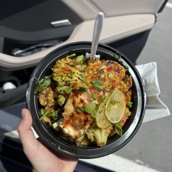 Manzanilla Kitchen - Halibut Rice Bowl - Mediterranean Near Me - McKinleyville, California Manzanilla Kitchen - Halibut Rice Bowl - Mediterranean Near Me - McKinleyville, California