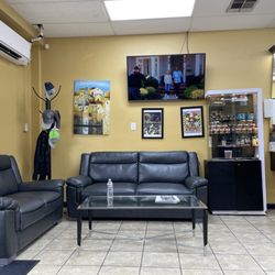 iMad Barber Shop - Lobby