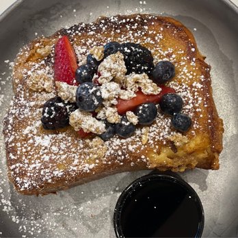 Talk Shop - Creme Brûlée French toast - Coffee & Tea Near Me - Memphis, Tennessee Talk Shop - Creme Brûlée French toast - Coffee & Tea Near Me - Memphis, Tennessee