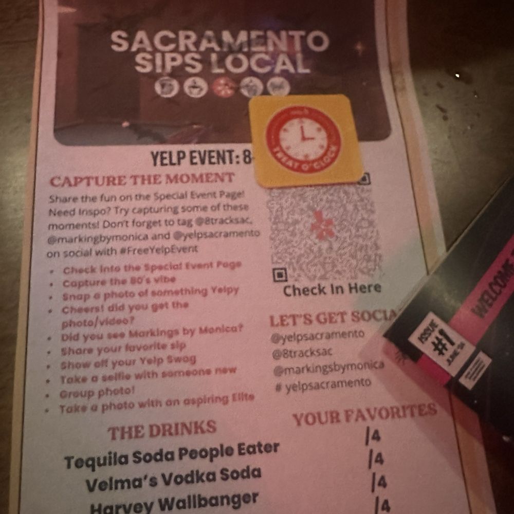 8-Track - Cocktail Bars Near Me - Sacramento, California