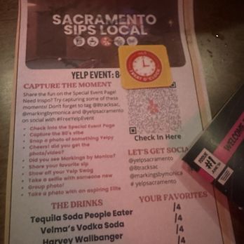8-Track - Cocktail Bars Near Me - Sacramento, California