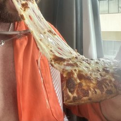 Pizza 21 - As you can see, cheese. I'm a happy camper. I burned my mouth.