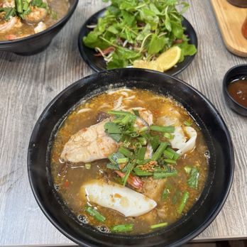 Son Kieu - Bun mam - Vietnamese Near Me - Westminster, California