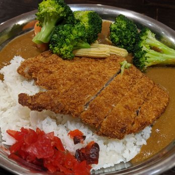Curry Life - Large beef curry base pork tonkatsu with rice and steamed veggies - Japanese Curry Near Me - San Jose, California Curry Life - Large beef curry base pork tonkatsu with rice and steamed veggies - Japanese Curry Near Me - San Jose, California