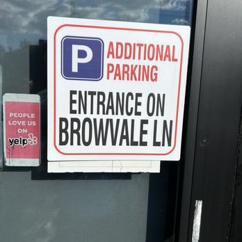 Little Dumpling - Parking lot - Taiwanese Near Me - Little Neck, New York