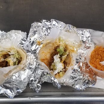 Tacochela - 2 Steak Tacos (1 Flour/1 Corn) Rice - Mexican Near Me - Downers Grove, Illinois Tacochela - 2 Steak Tacos (1 Flour/1 Corn) Rice - Mexican Near Me - Downers Grove, Illinois