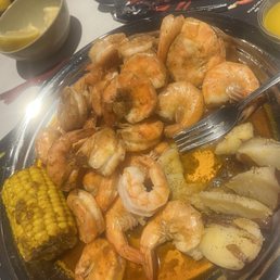 Tuesday's Special -1 1/2 Headless Shrimp Tuesday's Special -1 1/2 Headless Shrimp