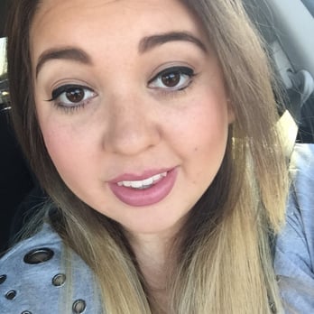 Le Salon d' Amies - You can see the blonde and base color. Great cut too ! - Hair Salons Near Me - Brentwood, California Le Salon d' Amies - You can see the blonde and base color. Great cut too ! - Hair Salons Near Me - Brentwood, California