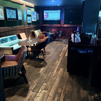 The Board Room - Cocktail Bars Near Me - Arlington, Virginia The Board Room - Cocktail Bars Near Me - Arlington, Virginia