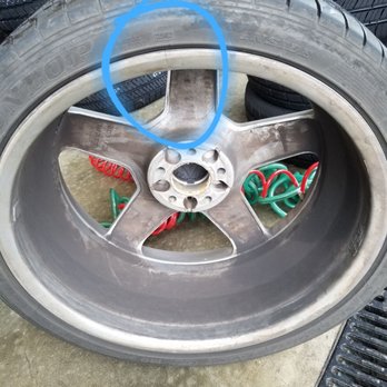 Best Tire & Wheel - Hairline fracture in wheel - Tires Near Me - Houston, Texas