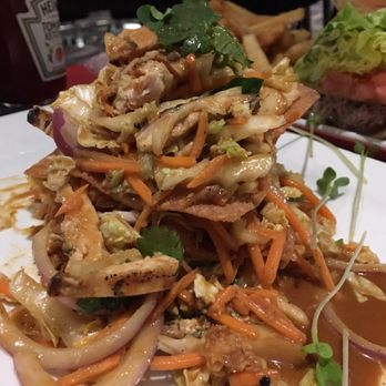 Redtrees Restaurant + Bar - Thai chicken tower app - American Near Me - Seattle, Washington
