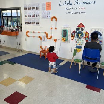 Little Scissors - Play area - Kids Hair Salons Near Me - Fremont, California Little Scissors - Play area - Kids Hair Salons Near Me - Fremont, California