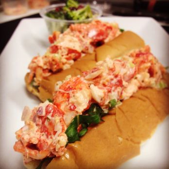 Capt'n Chucky's Crab Cake - Seafood Near Me - Blue Bell, Pennsylvania
