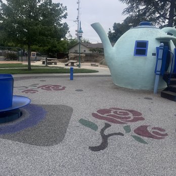 Children's Wonderland Park - Playgrounds Near Me - Vallejo, California
