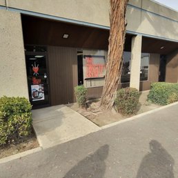 Exterior photo of The Twisted Skein - Bakersfield, California Exterior photo of The Twisted Skein - Bakersfield, California