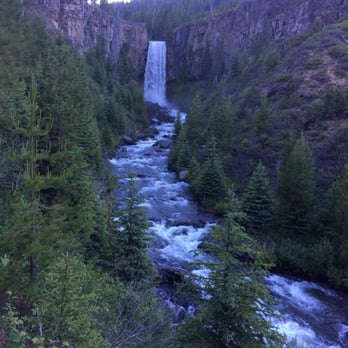 Tumalo Falls - Tumalo falls from the bridge at picnic area - Hiking Near Me - Bend, Oregon Tumalo Falls - Tumalo falls from the bridge at picnic area - Hiking Near Me - Bend, Oregon