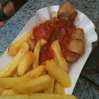 Hackescher Wochenmarkt - 1st Curry Wurst - Farmers Market Near Me - Berlin, BE