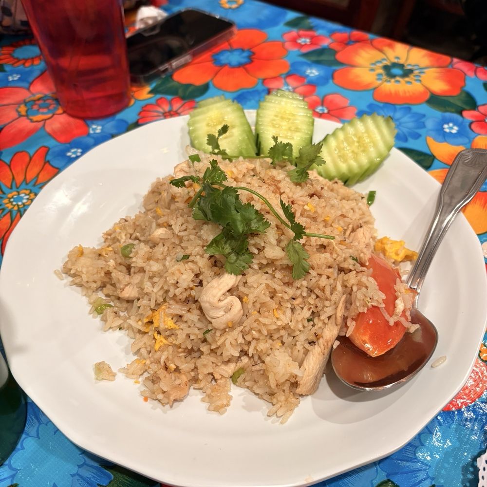 Green Basil Thai - Thai Fried Rice - Thai Near Me - Calabasas, California Green Basil Thai - Thai Fried Rice - Thai Near Me - Calabasas, California