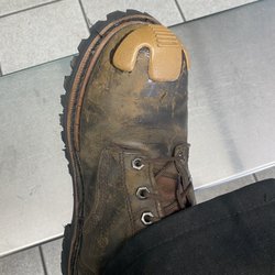 Al's Shoes - Attached toe protector at no extra charge