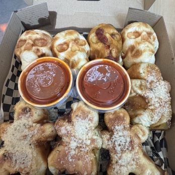 Bari Pasta & Pizza - Pizza Skulls and gingerbread pizza buddies - Pizza Near Me - Fullerton, California