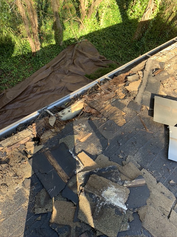 Slide of GR Roofing Atlanta