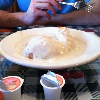 Grizzly Cafe - The BEST biscuit & gravy I've ever had. Not sausage gravy, cream based. Comes as a choice with most breakfast entrees. - American Near Me - Wrightwood, California