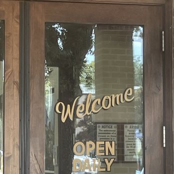 Cleburne Cafeteria - American Near Me - Houston, Texas