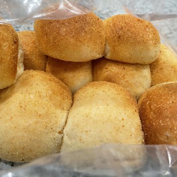 Ellis Creamery - Fresh hot Pan de sal - Bakeries Near Me - Tracy, California
